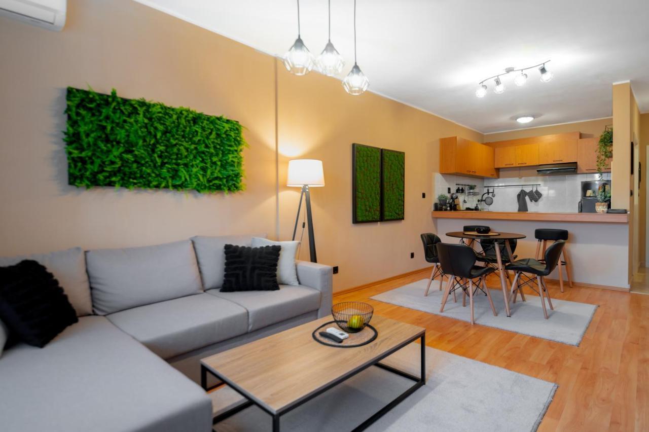 Cosy Apt Close To Macedonia Square Apartment Sofia